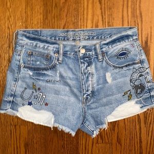 AMERICAN EAGLE HIGH RISE JEAN SHORTS